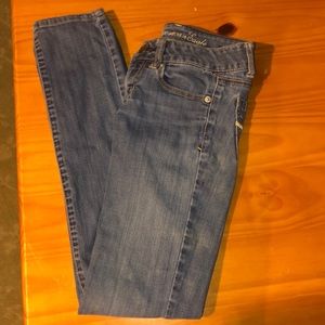 American Eagle super stretch skinny jeans